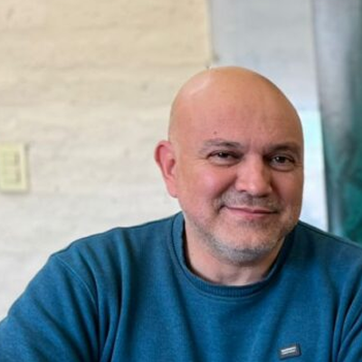 Prof. Roberto Molina